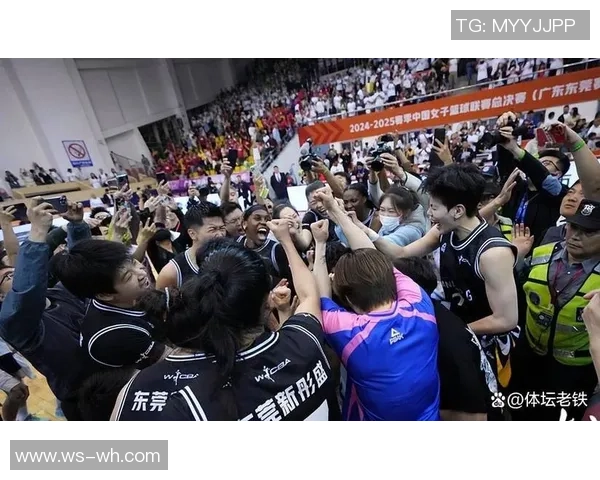 2019年广东女篮与八一女篮激战正酣精彩对决引发球迷热议